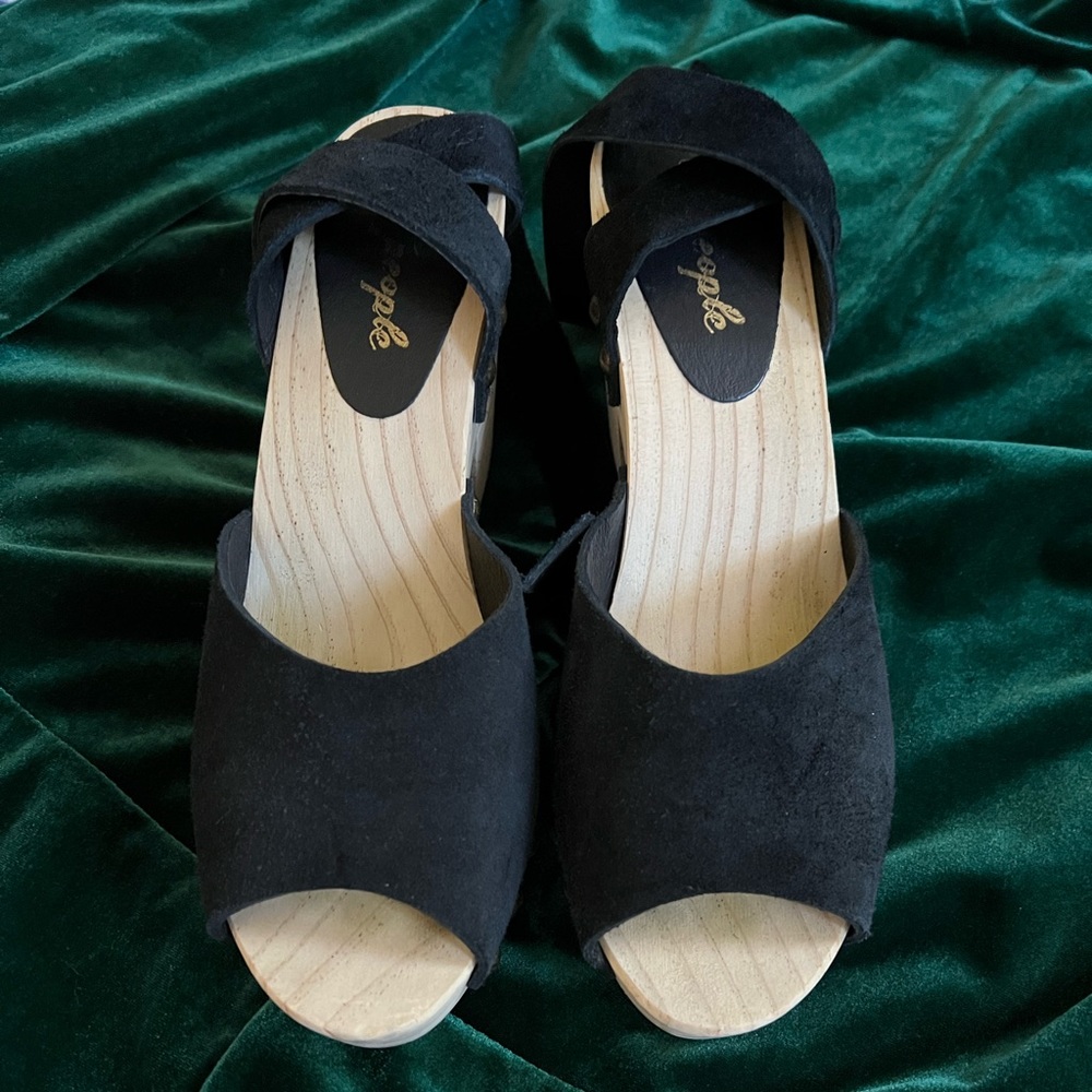 Free People Pasadena Clog Studded Black Suede Size 8